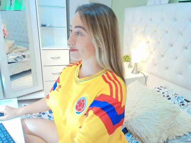 lindacarterr webcam