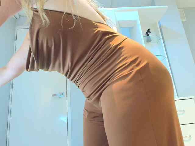Modèle: lindacarterr