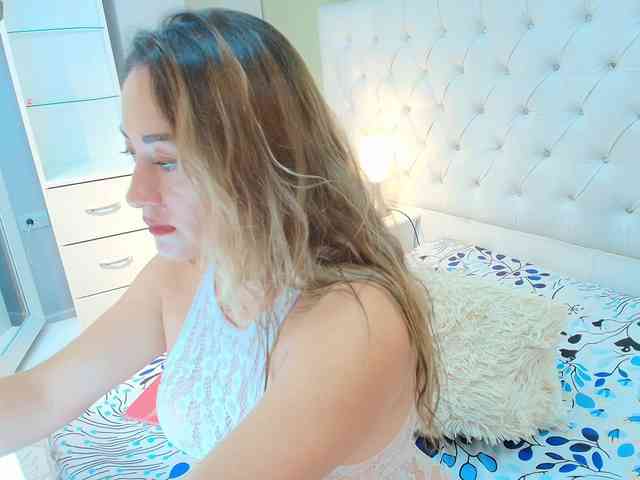 lindacarterr webcam