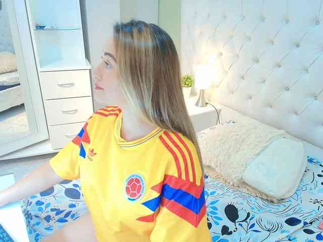 lindacarterr webcam