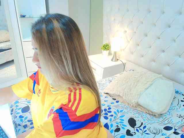 lindacarterr webcam