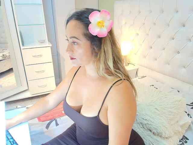 lindacarterr webcam