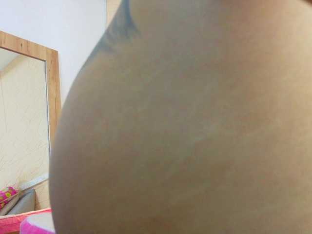 tiny-whore live cam on BongaCams