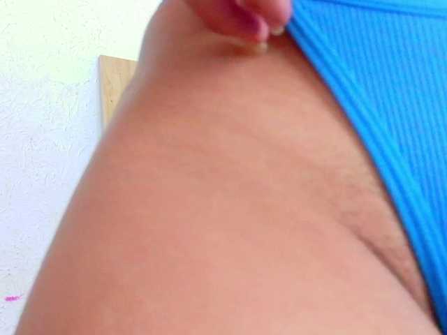 tiny-whore live cam on BongaCams