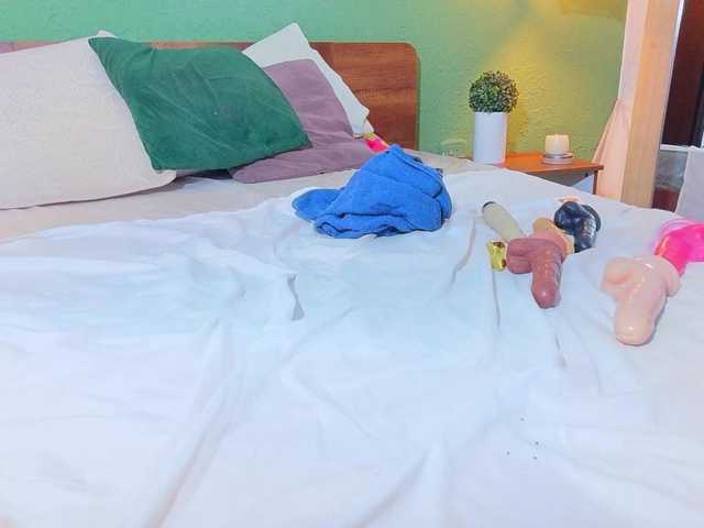 Preview of tiny-whore