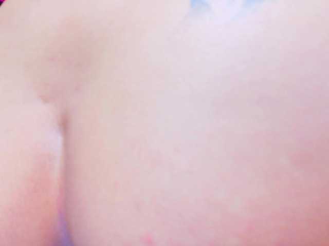 Preview of tiny-whore