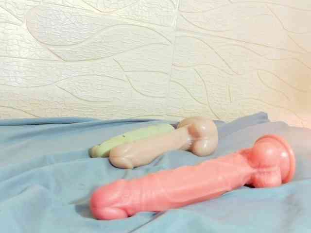 tiny-whore webcam