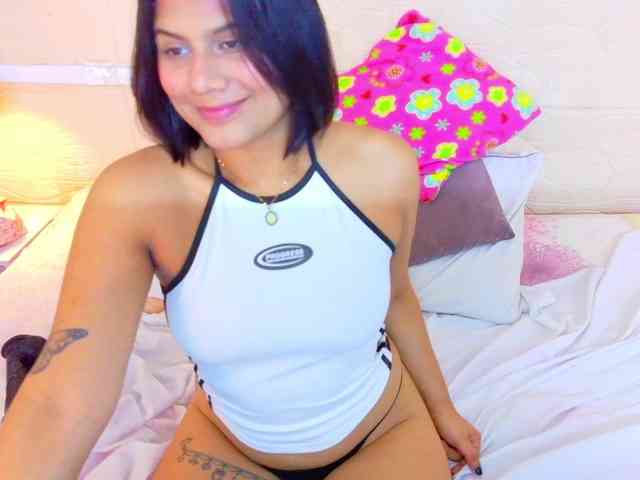 tiny-whore webcam
