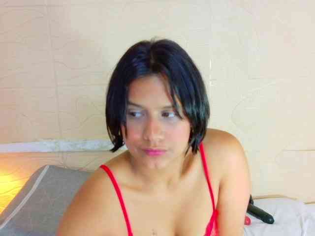 tiny-whore