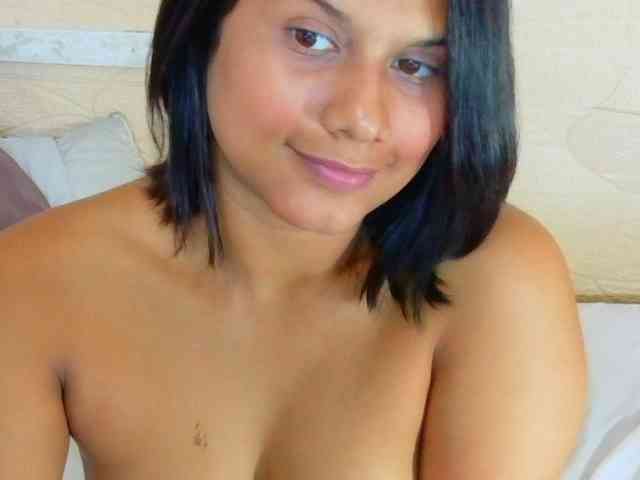 tiny-whore