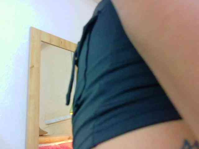 tiny-whore webcam