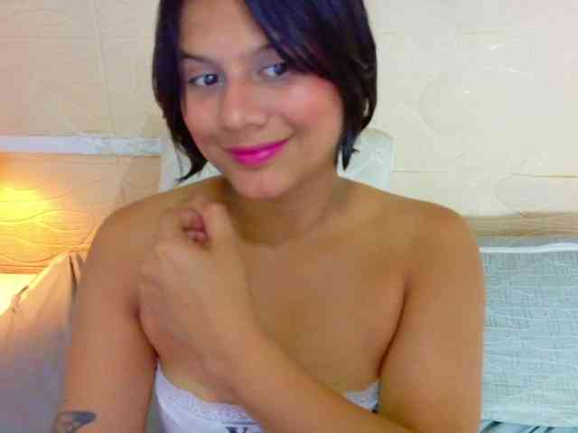 tiny-whore