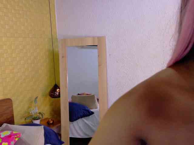 tiny-whore webcam