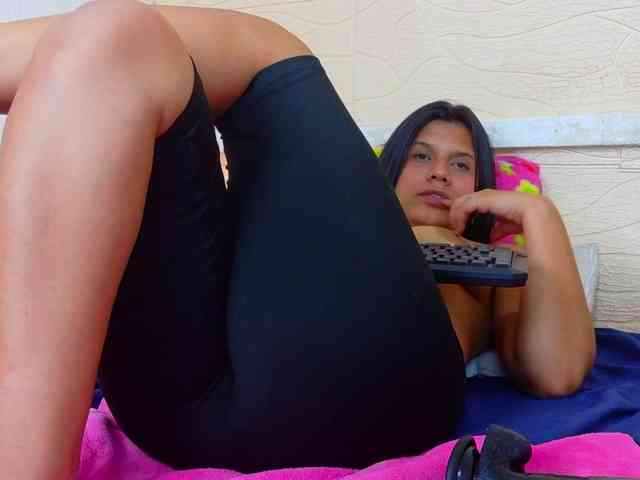 tiny-whore tiny-whore