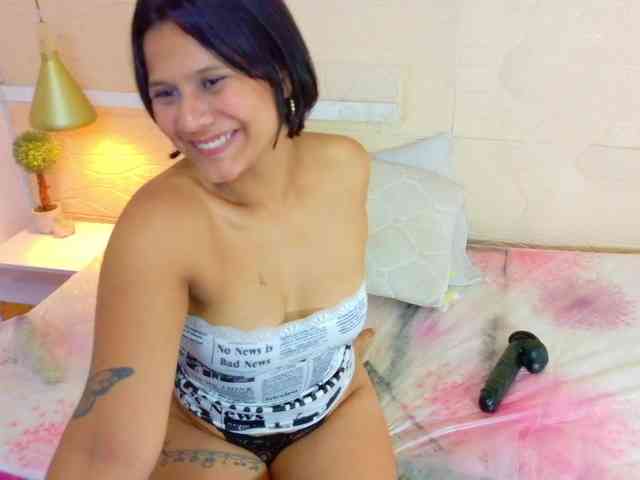 tiny-whore