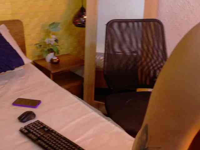 tiny-whore webcam