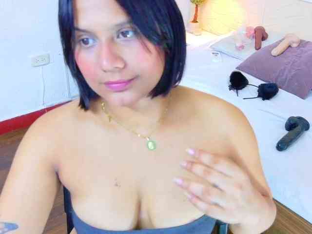 tiny-whore webcam
