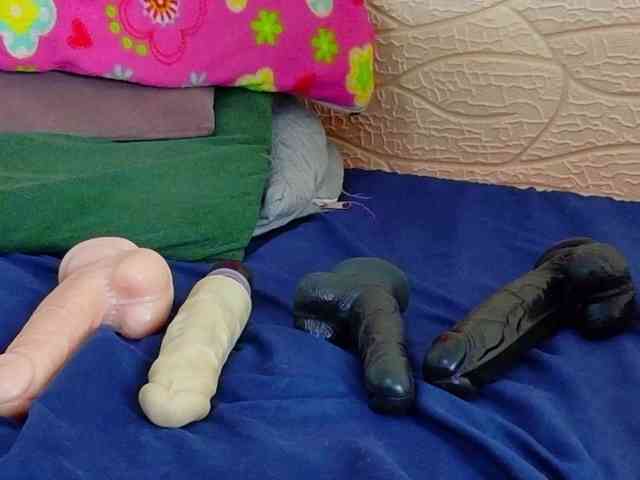 tiny-whore webcam