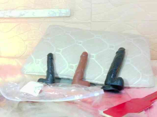 tiny-whore webcam