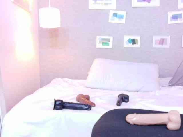 tiny-whore webcam