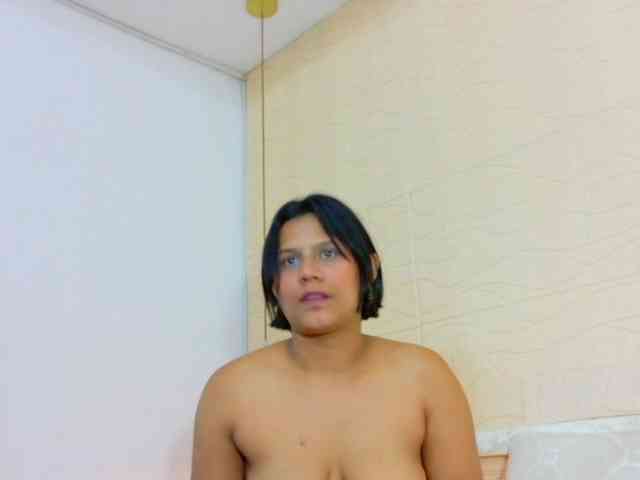 tiny-whore