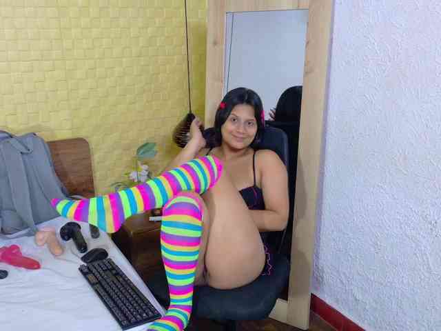 tiny-whore tiny-whore