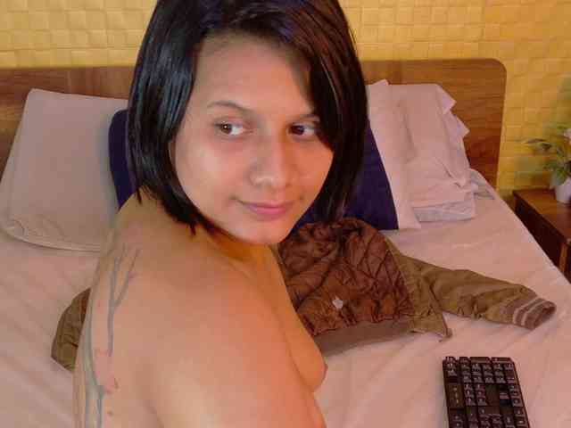 tiny-whore webcam