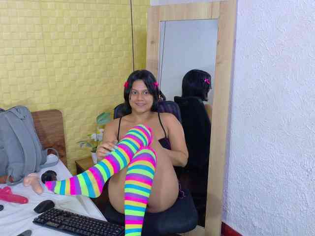 tiny-whore tiny-whore