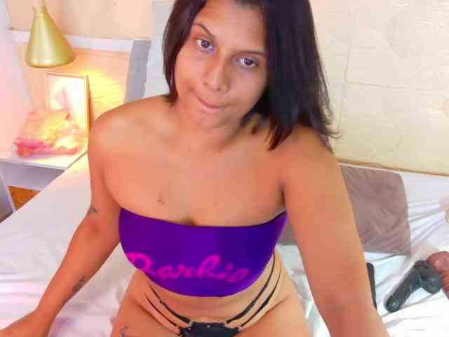 tiny-whore webcam