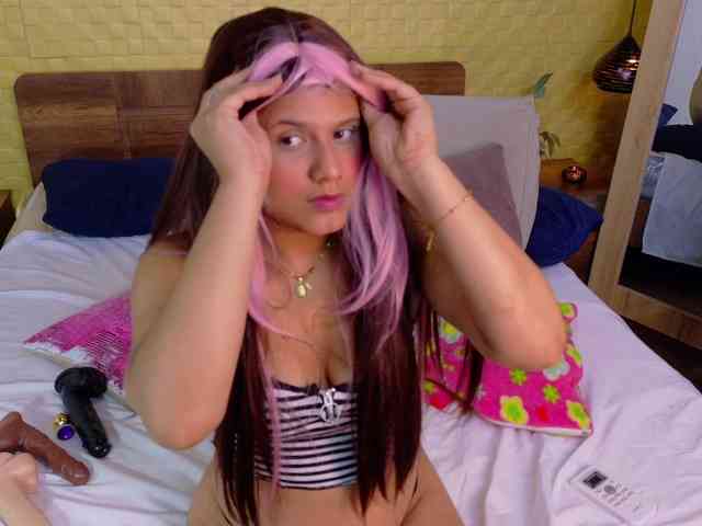 tiny-whore webcam