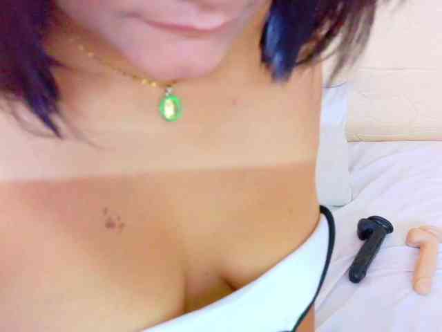 tiny-whore webcam