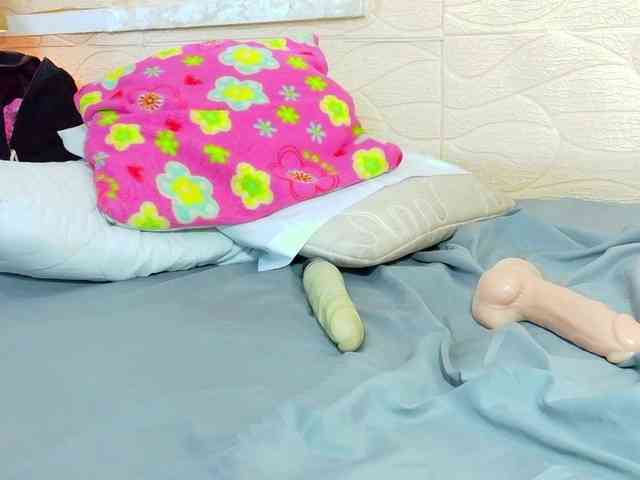 tiny-whore tiny-whore