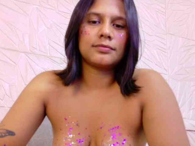 tiny-whore