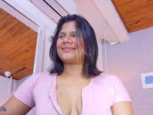 tiny-whore
