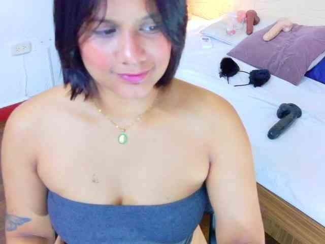 tiny-whore webcam