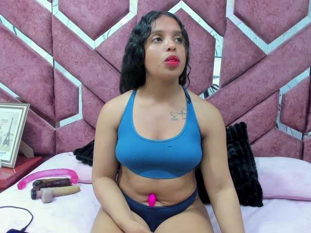 SquirtDirty live cam on BongaCams
