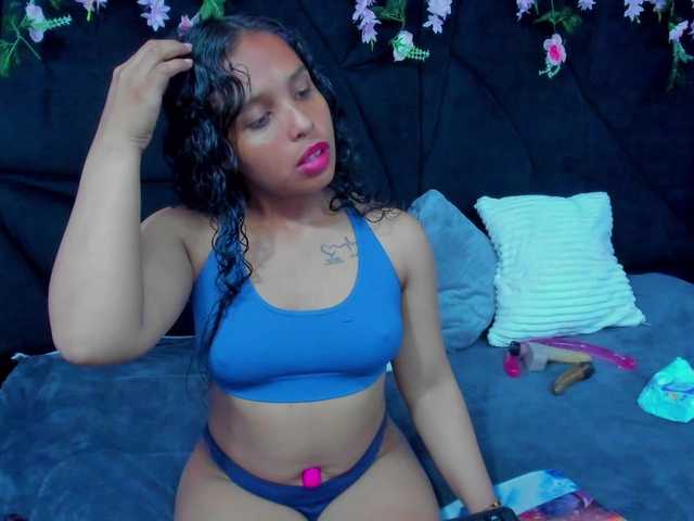 SquirtDirty live cam on BongaCams