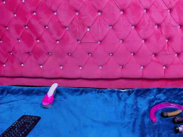 SquirtDirty webcam