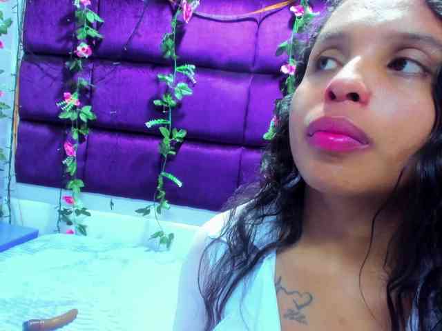 SquirtDirty webcam