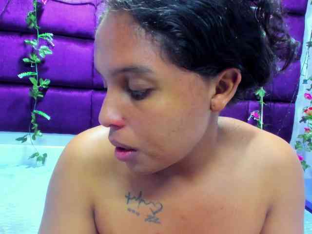 SquirtDirty webcam
