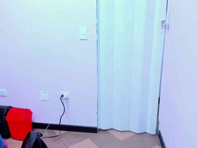SquirtDirty webcam