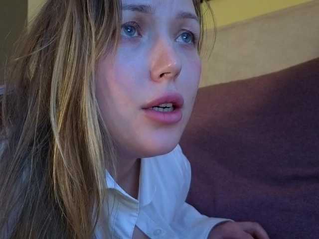 amberbenz's BongaCams show and profile