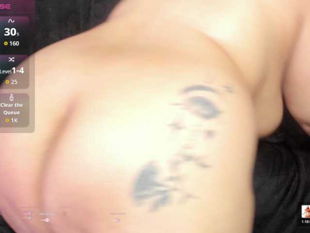 sofie-storm live cam on BongaCams