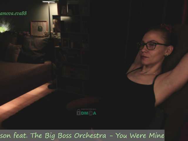  eva-adamova chat room