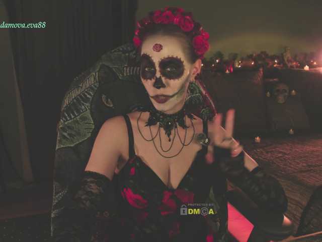 eva-adamova