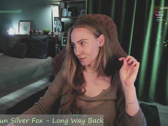  eva-adamova chat room