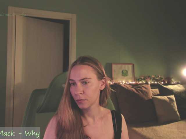 eva-adamova live cam on BongaCams