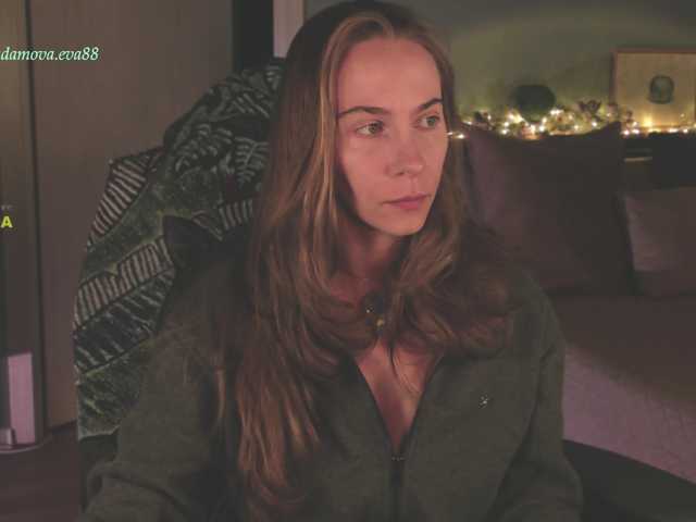 eva-adamova live cam on BongaCams