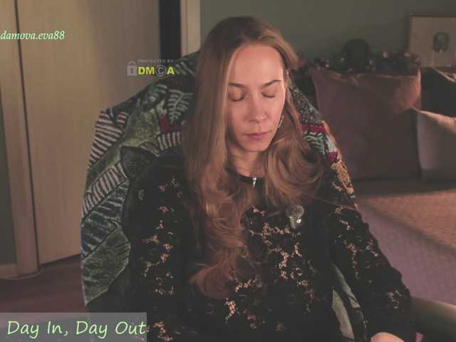 eva-adamova live cam on BongaCams