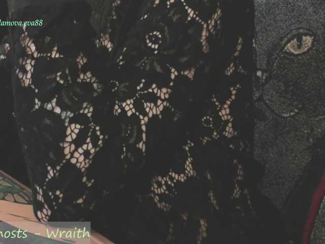eva-adamova live cam on BongaCams